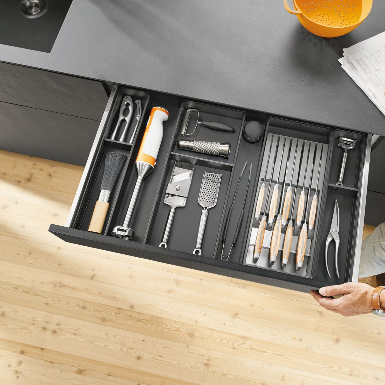 Μαχαιροθήκη BLUM AMBIALINE ZC7M0200